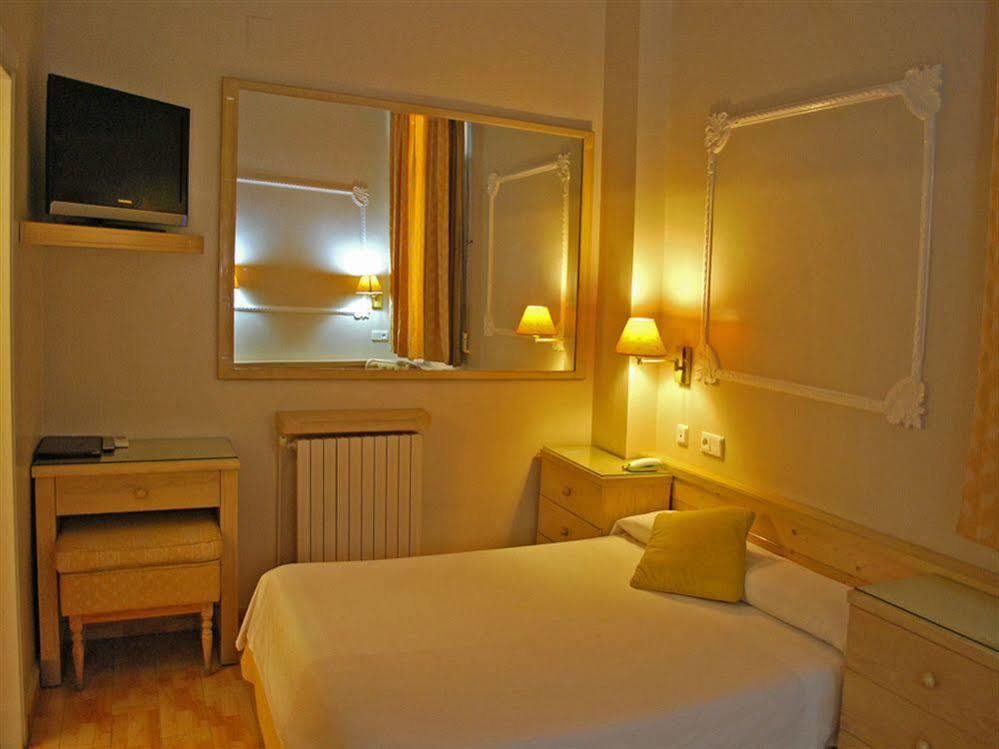 Hotel Celimar Sitges Zewnętrze zdjęcie