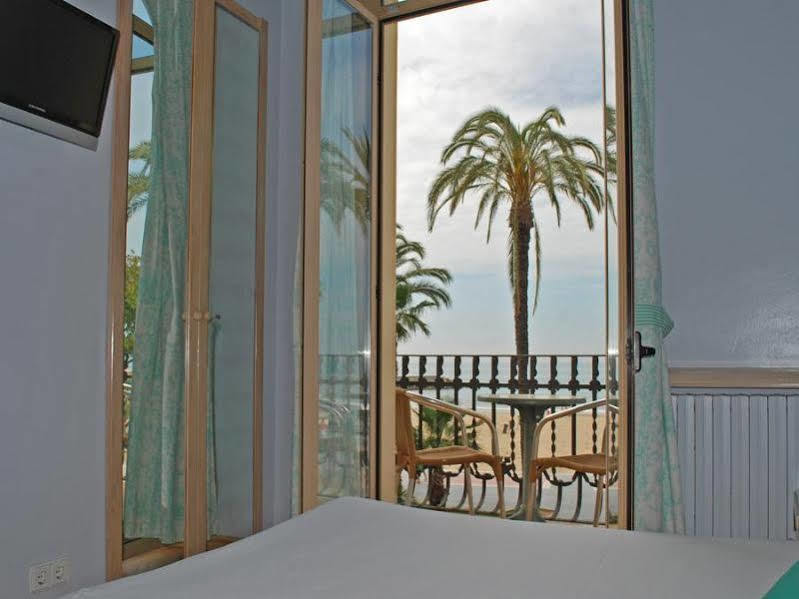 Hotel Celimar Sitges Zewnętrze zdjęcie