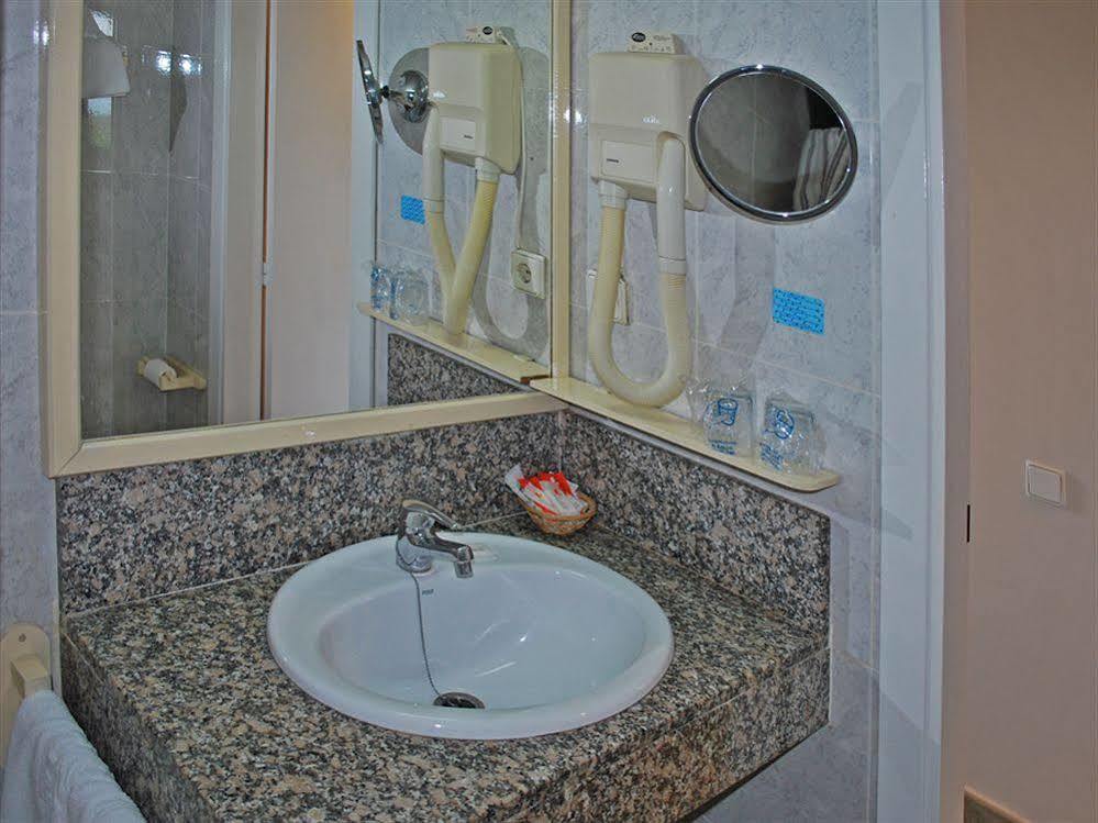 Hotel Celimar Sitges Zewnętrze zdjęcie