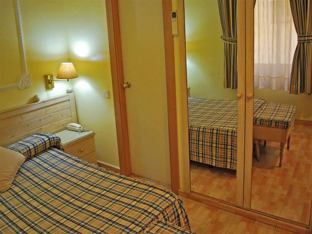 Hotel Celimar Sitges Zewnętrze zdjęcie